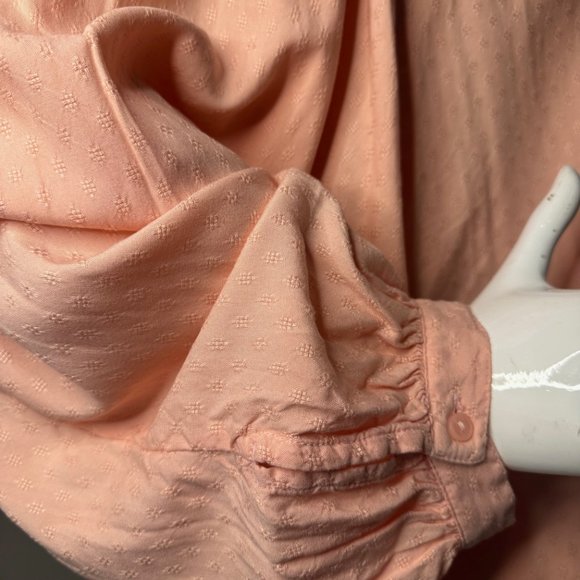 XL Peach Long Sleeve Button Down Top with Extra Wide Sleeves - Picture 4 of 6